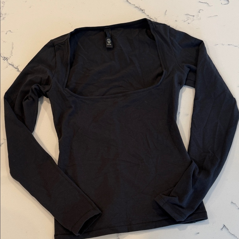 Skims square neck long sleeve tee